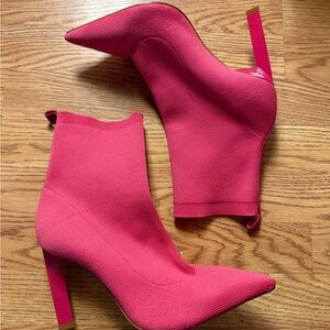 Schultz Pink boots